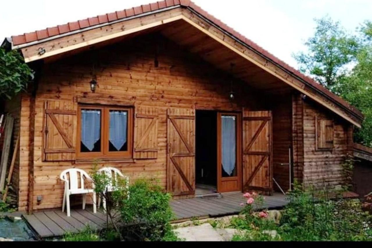 Chalet Chaleureux A Louatre Avec Piscine Partagee Exterior foto